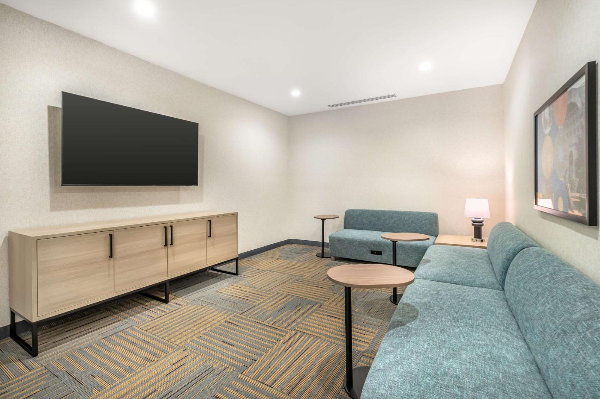 Home2 Suites By Hilton Reynoldsburg Columbus East Exteriér fotografie